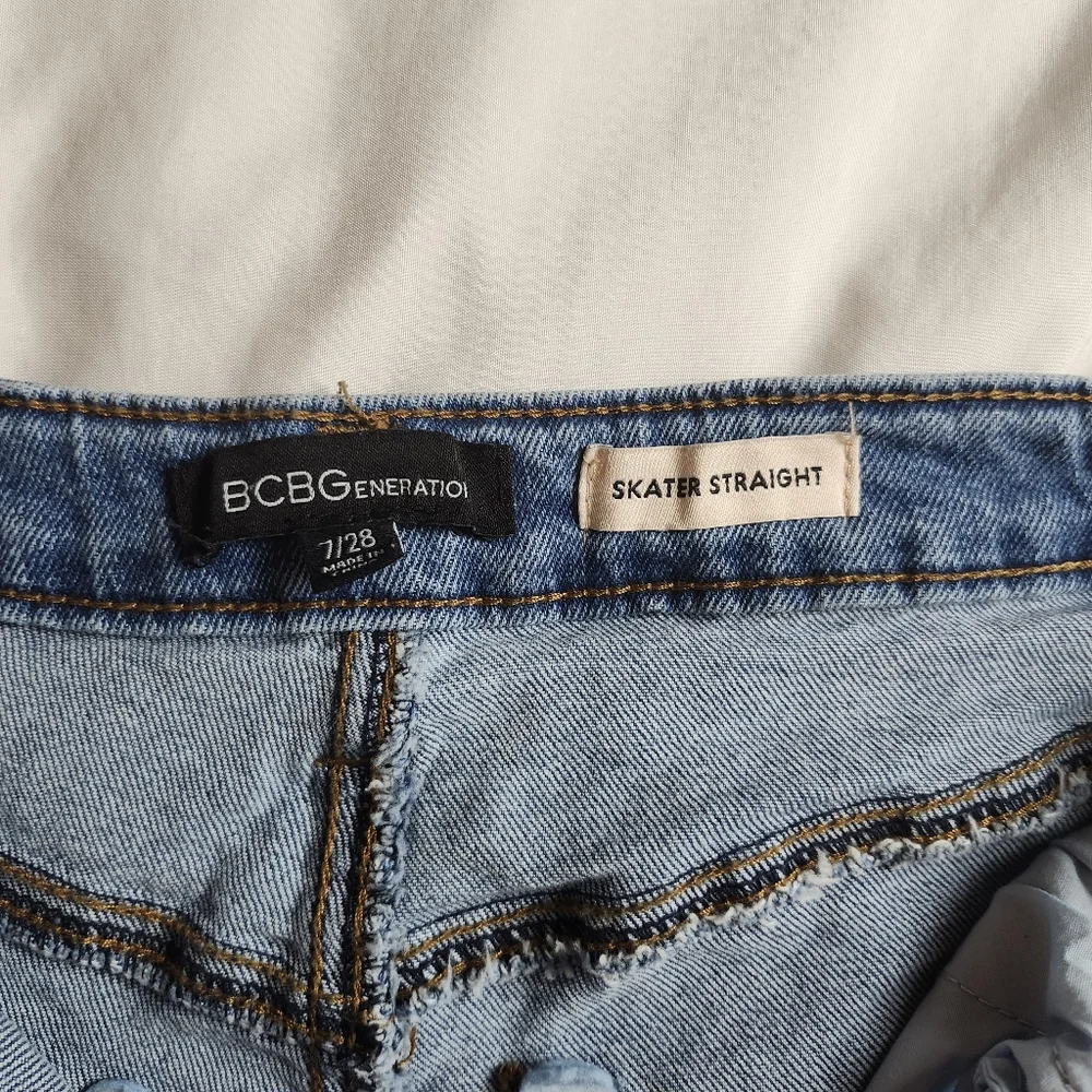 BCBGeneratiom Skatet Straight Blue Denim Jeans - Picture 2 of 7